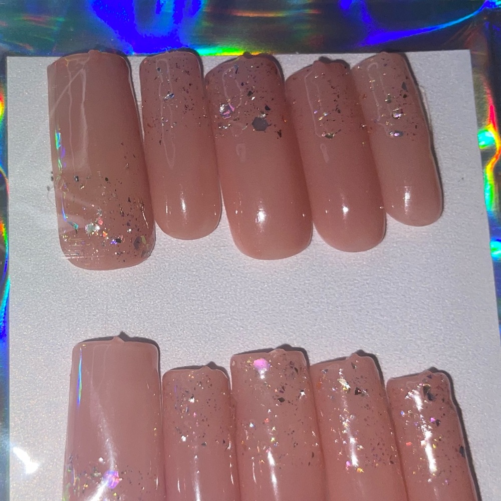 Nude Pink Glitter Press-On Nails